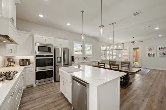 14205 Spitfire Trail, Fort Worth, TX 76262