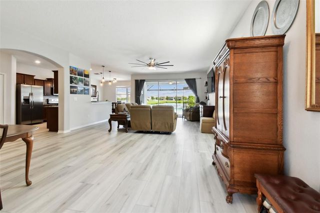1116 SEMINOLE SKY DRIVE, Ruskin, FL 33570