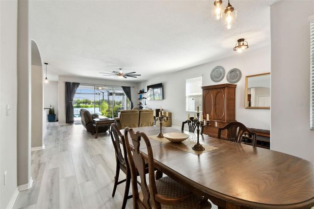 1116 SEMINOLE SKY DRIVE, Ruskin, FL 33570