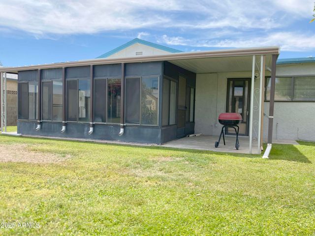 10417 N 95TH Drive B, Peoria, AZ 85345