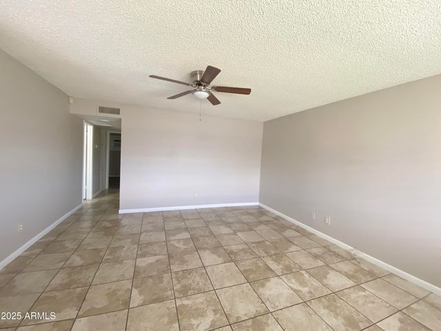 10417 N 95TH Drive B, Peoria, AZ 85345