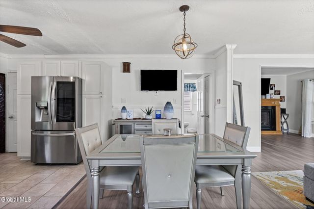 3037 Cox Avenue, Rotterdam, NY 12306