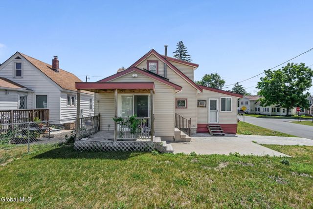 3037 Cox Avenue, Rotterdam, NY 12306
