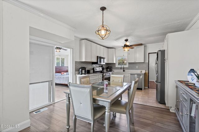 3037 Cox Avenue, Rotterdam, NY 12306