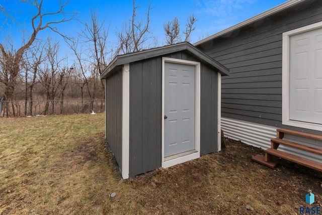 808 S Beta Pl Place, Sioux Falls, SD 67106