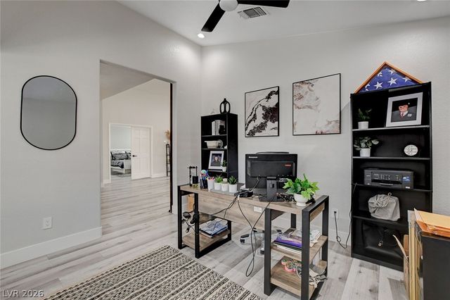 5429 Painted Sunrise Drive, Las Vegas, NV 89149