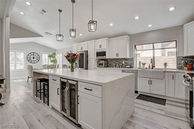 5429 Painted Sunrise Drive, Las Vegas, NV 89149