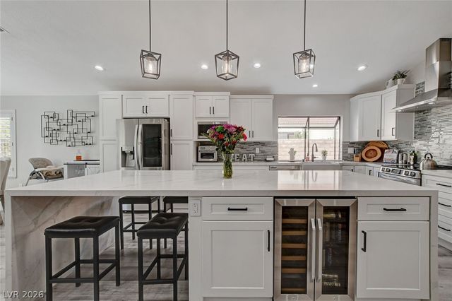 5429 Painted Sunrise Drive, Las Vegas, NV 89149