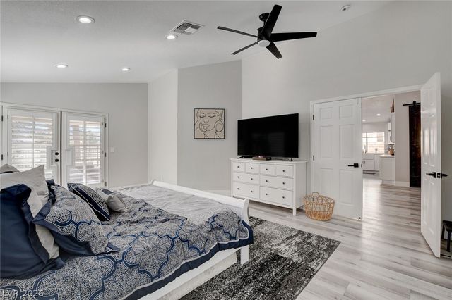 5429 Painted Sunrise Drive, Las Vegas, NV 89149