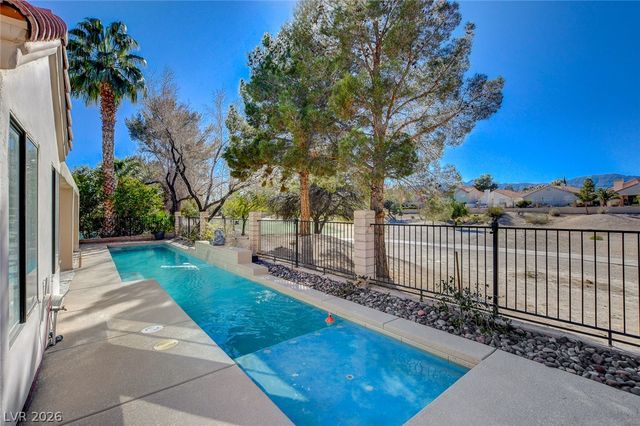 5429 Painted Sunrise Drive, Las Vegas, NV 89149