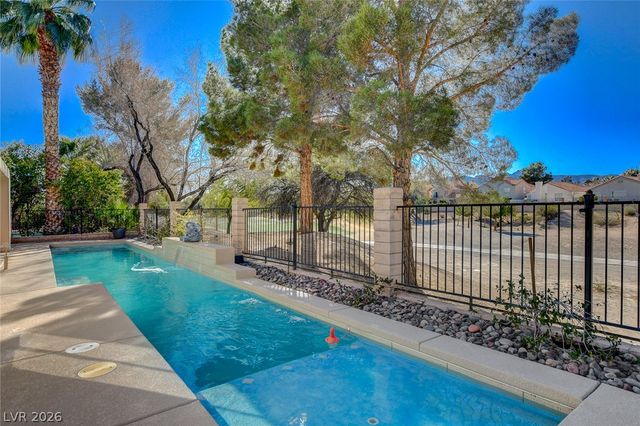 5429 Painted Sunrise Drive, Las Vegas, NV 89149