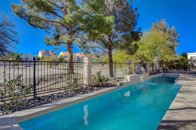 5429 Painted Sunrise Drive, Las Vegas, NV 89149