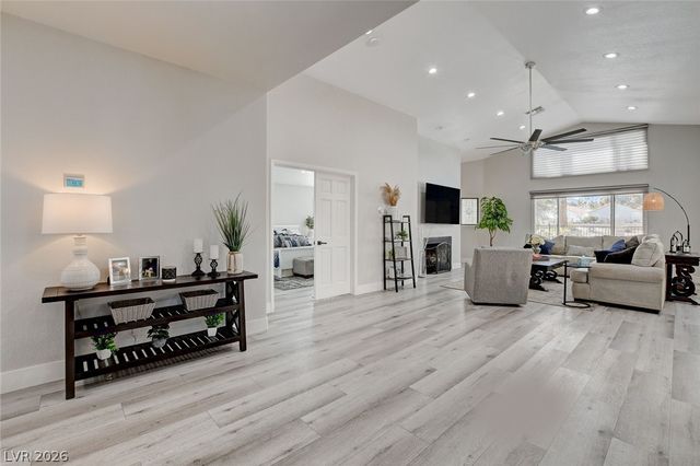 5429 Painted Sunrise Drive, Las Vegas, NV 89149