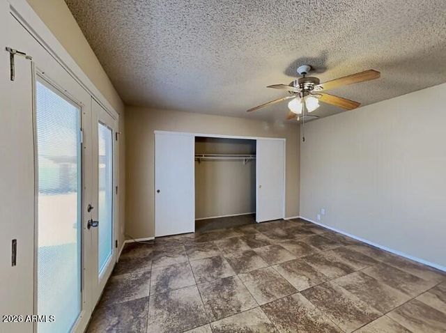8639 W CLARENDON Avenue, Phoenix, AZ 85037