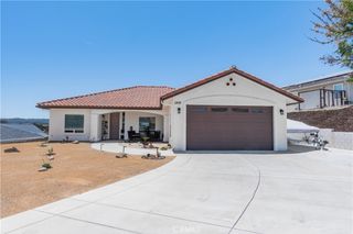 3415 Lakeside Village Drive, Paso Robles, CA 93446