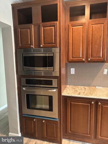 12130 EASTERN AVE, Middle River, MD 21220