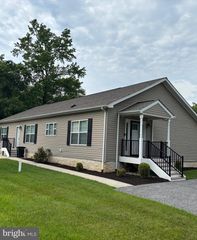 12130 EASTERN AVE, Middle River, MD 21220