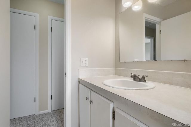 1068 Norfolk Street, Aurora, CO 80011