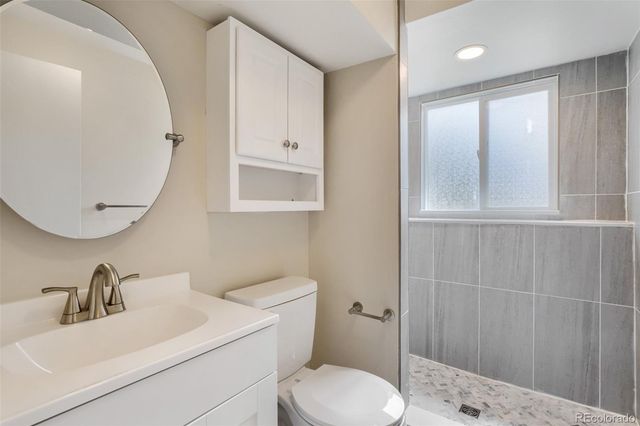1068 Norfolk Street, Aurora, CO 80011
