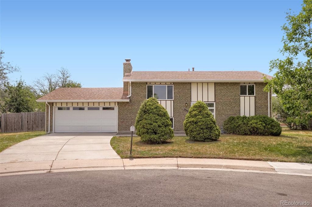 1068 Norfolk Street, Aurora, CO 80011