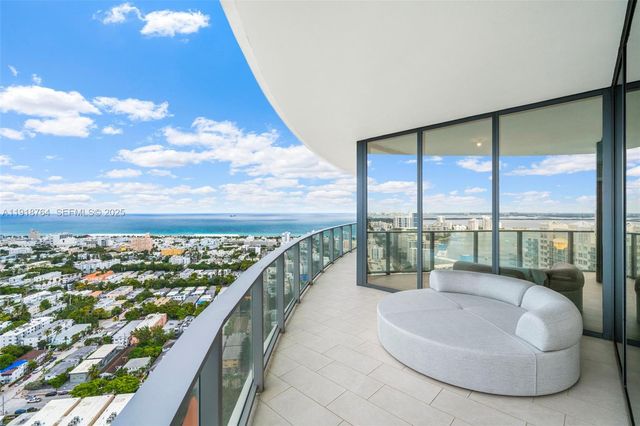 500 Alton 3402.03 3402.03, Miami Beach, FL 33139