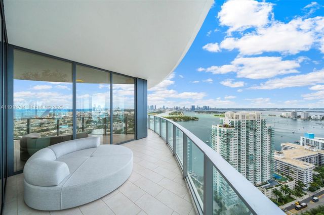500 Alton 3402.03 3402.03, Miami Beach, FL 33139