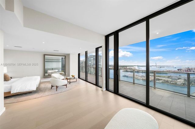 500 Alton 3402.03 3402.03, Miami Beach, FL 33139