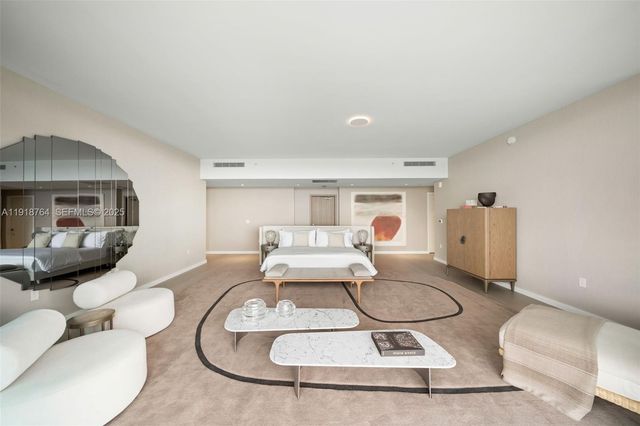 500 Alton 3402.03 3402.03, Miami Beach, FL 33139
