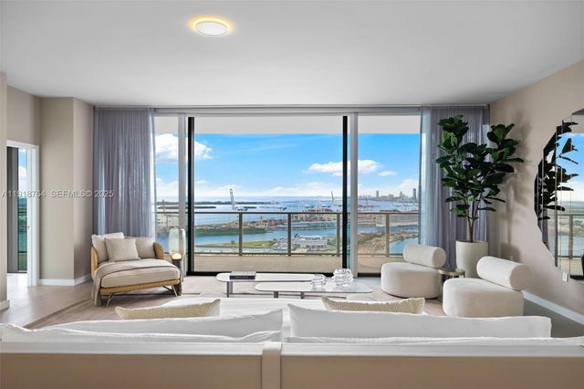 500 Alton 3402.03 3402.03, Miami Beach, FL 33139