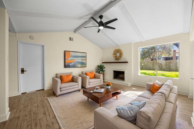 1203 Bramblebury Drive, Sugar Land, TX 77498