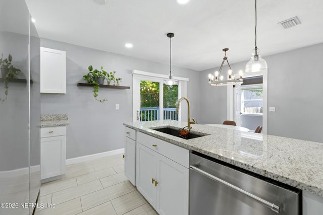 5257 ATTLEBORO Street, Jacksonville, FL 32205