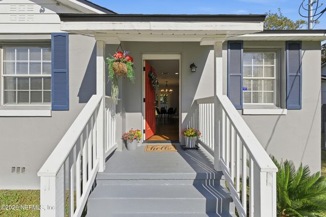 5257 ATTLEBORO Street, Jacksonville, FL 32205