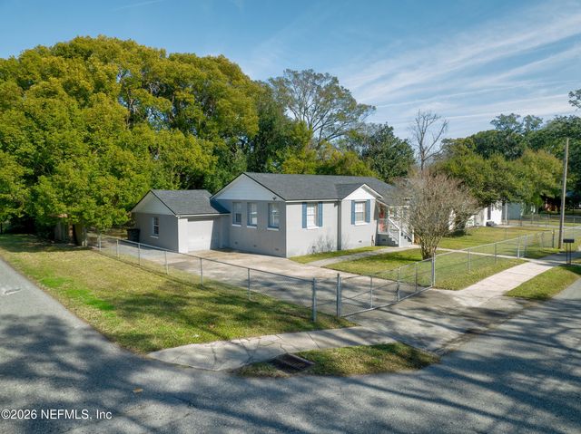 5257 ATTLEBORO Street, Jacksonville, FL 32205