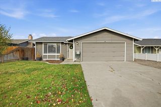 118 S 23rd Place, Kennewick, WA 99337
