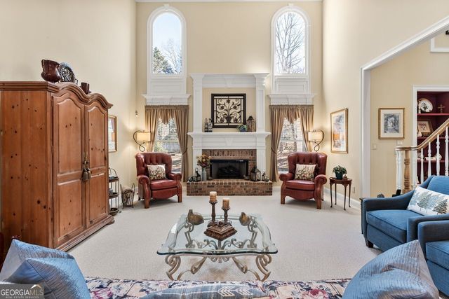 8015 Hurakan Creek Crossing, Cumming, GA 30028