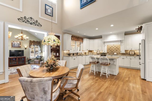 8015 Hurakan Creek Crossing, Cumming, GA 30028