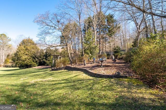 8015 Hurakan Creek Crossing, Cumming, GA 30028