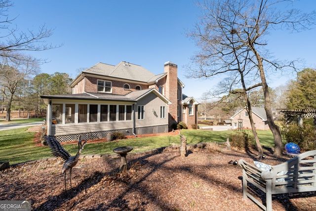 8015 Hurakan Creek Crossing, Cumming, GA 30028