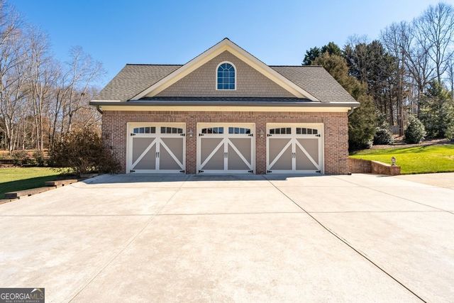 8015 Hurakan Creek Crossing, Cumming, GA 30028
