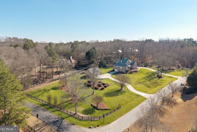 8015 Hurakan Creek Crossing, Cumming, GA 30028