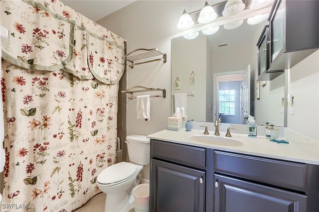 8510 Violeta ST 201, Estero, FL 34135