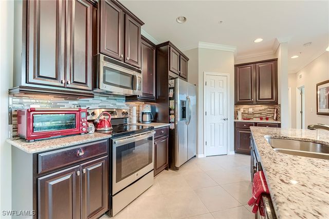 8510 Violeta ST 201, Estero, FL 34135