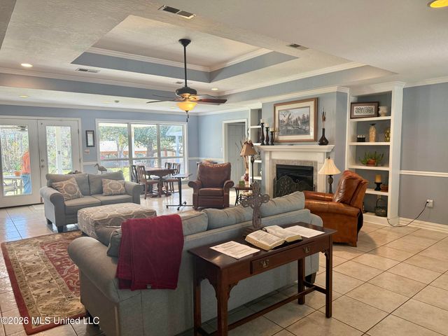 4818 Oakwood Street, Moss Point, MS 39563