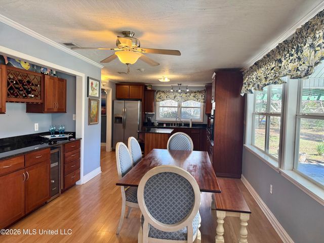 4818 Oakwood Street, Moss Point, MS 39563