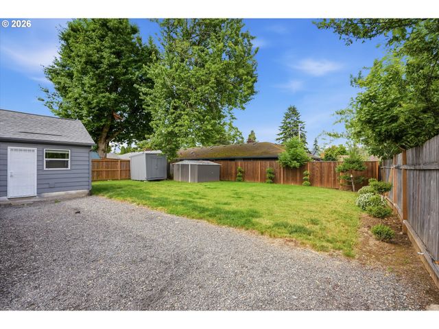 1205 Se 162ND Ave, Portland, OR 97233