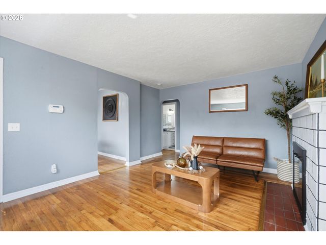 1205 Se 162ND Ave, Portland, OR 97233