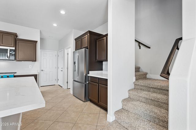 1948 W DAVIS Road, Phoenix, AZ 85023