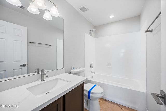 1948 W DAVIS Road, Phoenix, AZ 85023