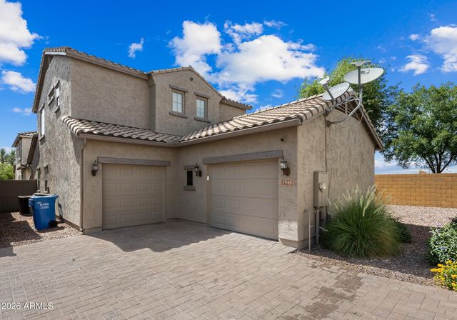 1948 W DAVIS Road, Phoenix, AZ 85023