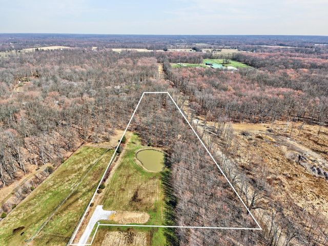 6142 St Rt 132, Goshen Twp, OH 45122